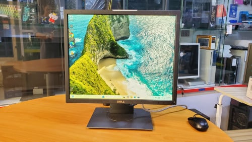 Dell 19" P1917S / IPS រូបភាពច្បាស់ល្អ មានផត DP/HDMI/VGA