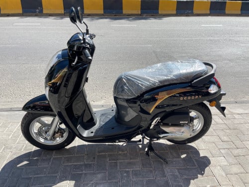 Honda Scoopy Prestige 2025 ក្រុមហ៊ុនប្រើសោរ🖤