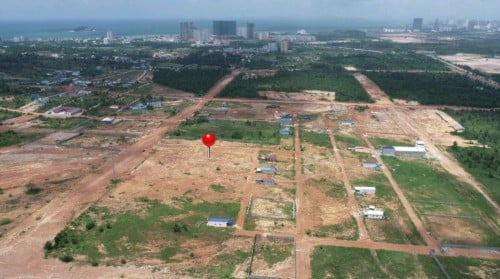 ដីលក់ឡៃឡុង ក្រោមទីផ្សារលក់ 22,000$ ដីជិតសមុទ្រ🏖🌊មិនដល់២គីឡូឥឡូវលក់តែ 16,XXX$ តែប៉ុន្នោះ