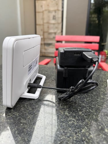 ខ្សែសាក USB to Wifi router 1A