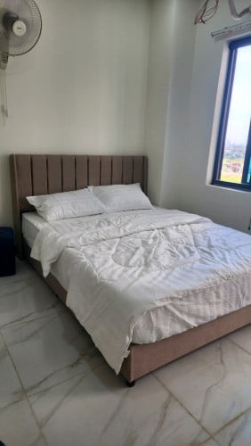 ខុនដូលក់ រឺ ជួលអារិយក្សត្រ ស្វាយជ្រុំ