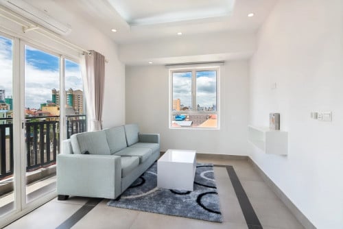 BKK3 area | Service apartment 1 bedroom with gym for rent