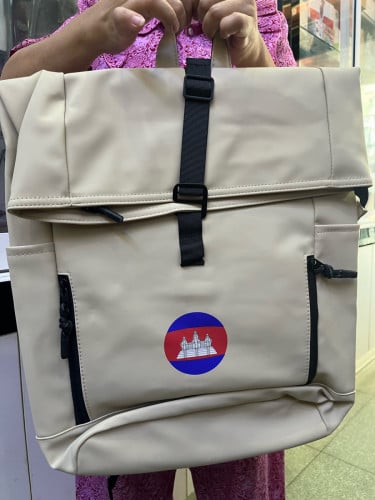 Clearance កាតាបដាក់laptop