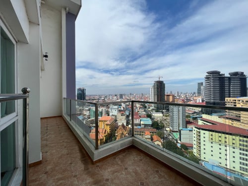 Duplex Penthouse 3 Bedroom For Rent at Olympia Cond0 || 2200$/Month