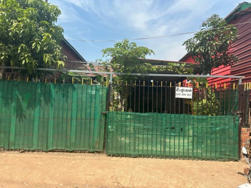 ផ្ទះលក់  7x20 (ប្លង់ភូមិឃុំ)