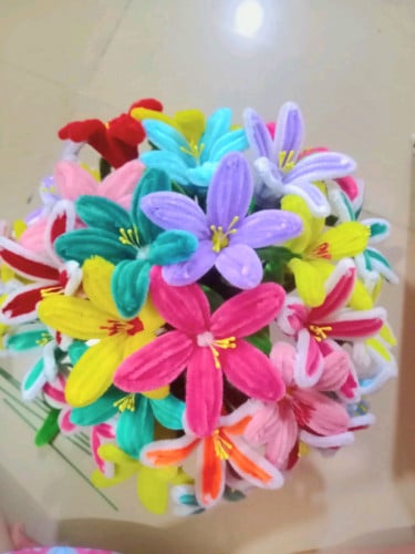 ផ្កាលួសកម្ញី ចម្រុះពណ៌សម្រាប់តុបតែងលម្អ