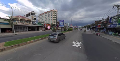 ដីលក់លើផ្លូវជាតិលេខ 6 ( 4000 ម៉ែត្រការេ ) - Land For Sale