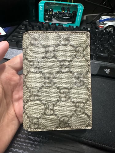 Gucci wallet original