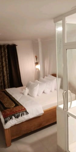 ផ្ទះលក់បន្ទាន់ 150000 ចរចារ