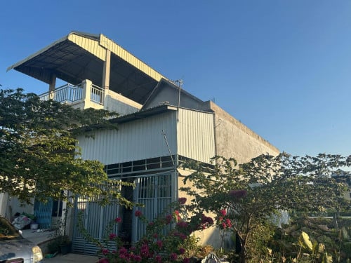 ផ្ទះល្វែងលក់តំលៃ $45000​ ចចារ​ ហ្រ្វីកាត់ឈ្មោះប្លង់រឹង