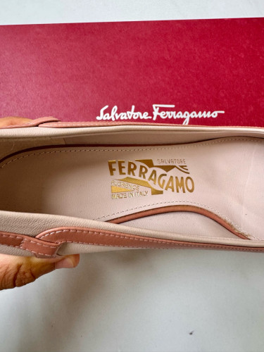 Salvatore Ferragamo Shoe Low heel