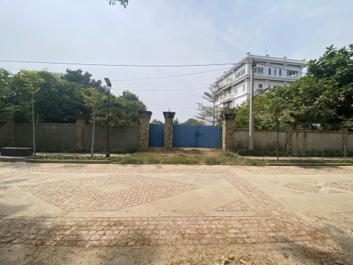 ដីសម្រាប់លក់ នៅខណ្ឌជ្រោយចង្វារ