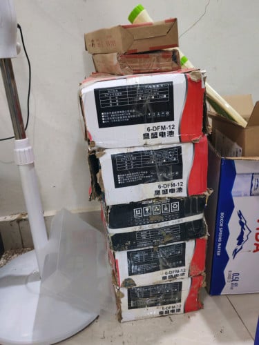 អាគុយកង់អគ្គិសនី