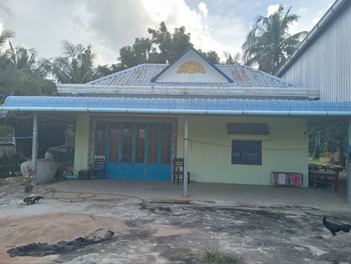 ដីភូមិ​និង​ផ្ទះលក់បន្ទាន់