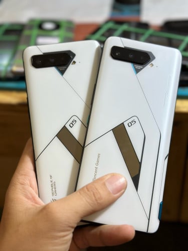 ទទួលជួសជុល :GamingPhone គ្រប់មូដែល ROG, Redmagic ,Redmi, Blackshark asus-snapdragon