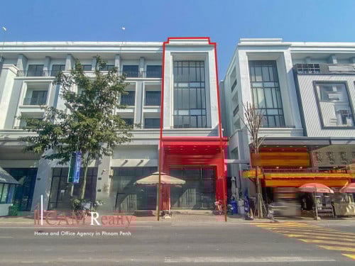 Shophouse For Rent - ផ្ទះអាជីវកម្មសម្រាប់ជួល - ក្នុងបុរីជីបម៉ុងលែនម៉ាក ២៧១