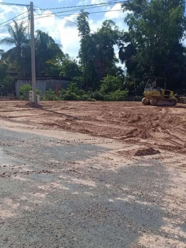 ដីលក់បន្ទាន់ខ្លាំងលក់ប្រញាប់លុយអាចចចារបាន