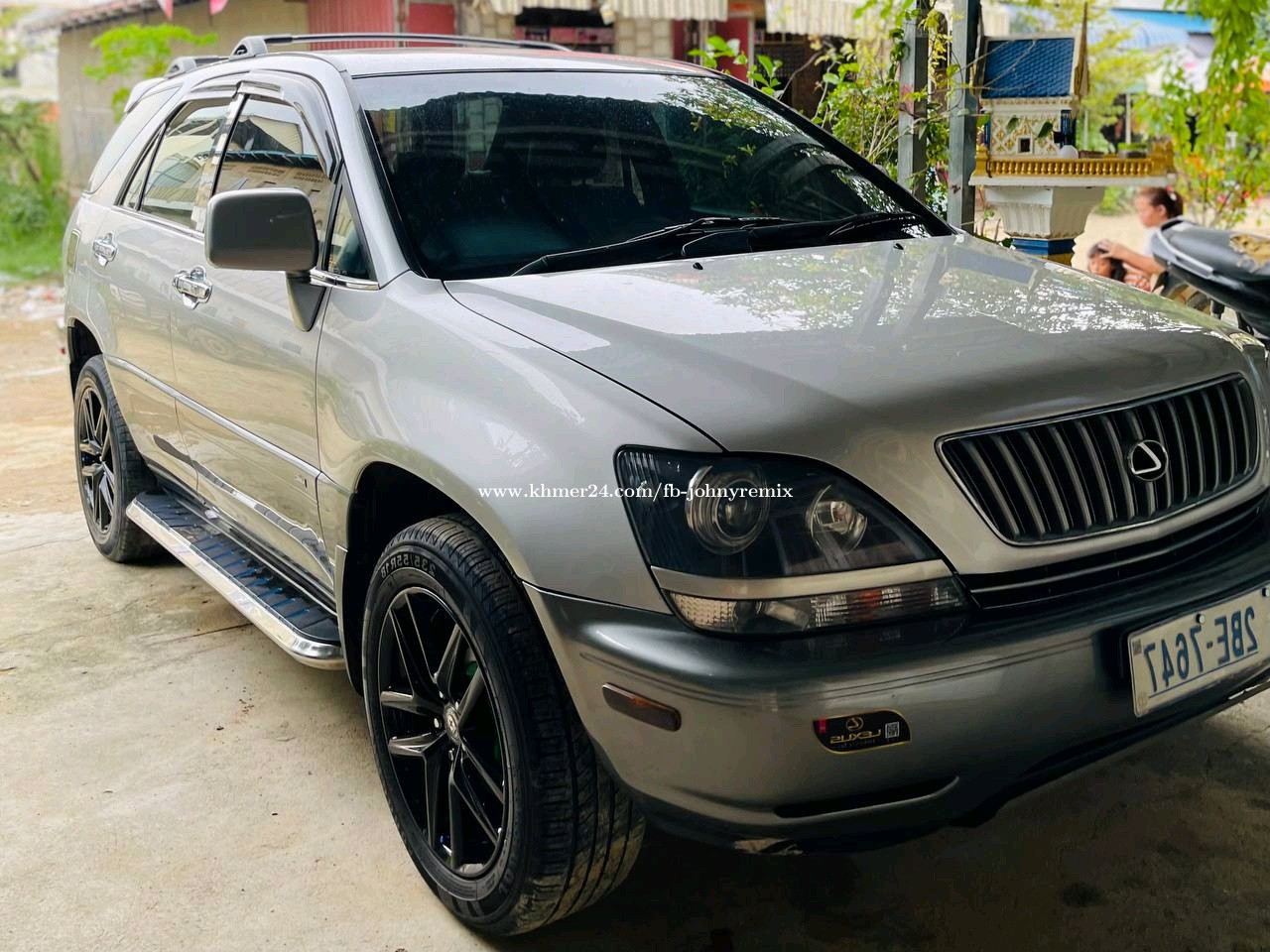 LEXUS RX300/ឆ្នាំ2000 P2 price $9200.00 in Samraong Kraom, Por Senchey ...