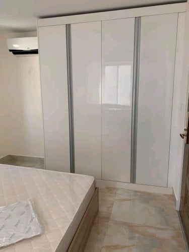 (Rent out) 2 Bed UK 250$ មកមុនបានមុនបងៗ