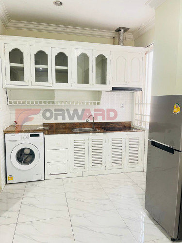 RUSSIAN MARKET 2BR| 2BATH| FULLY FURNISHED| GYM