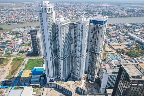 Duplex 4 Bedrooms Penthouse for Sale in Potential Location 60M Area