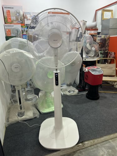 Hatari Stand Fan 16” Touch & Remote 1.60cm