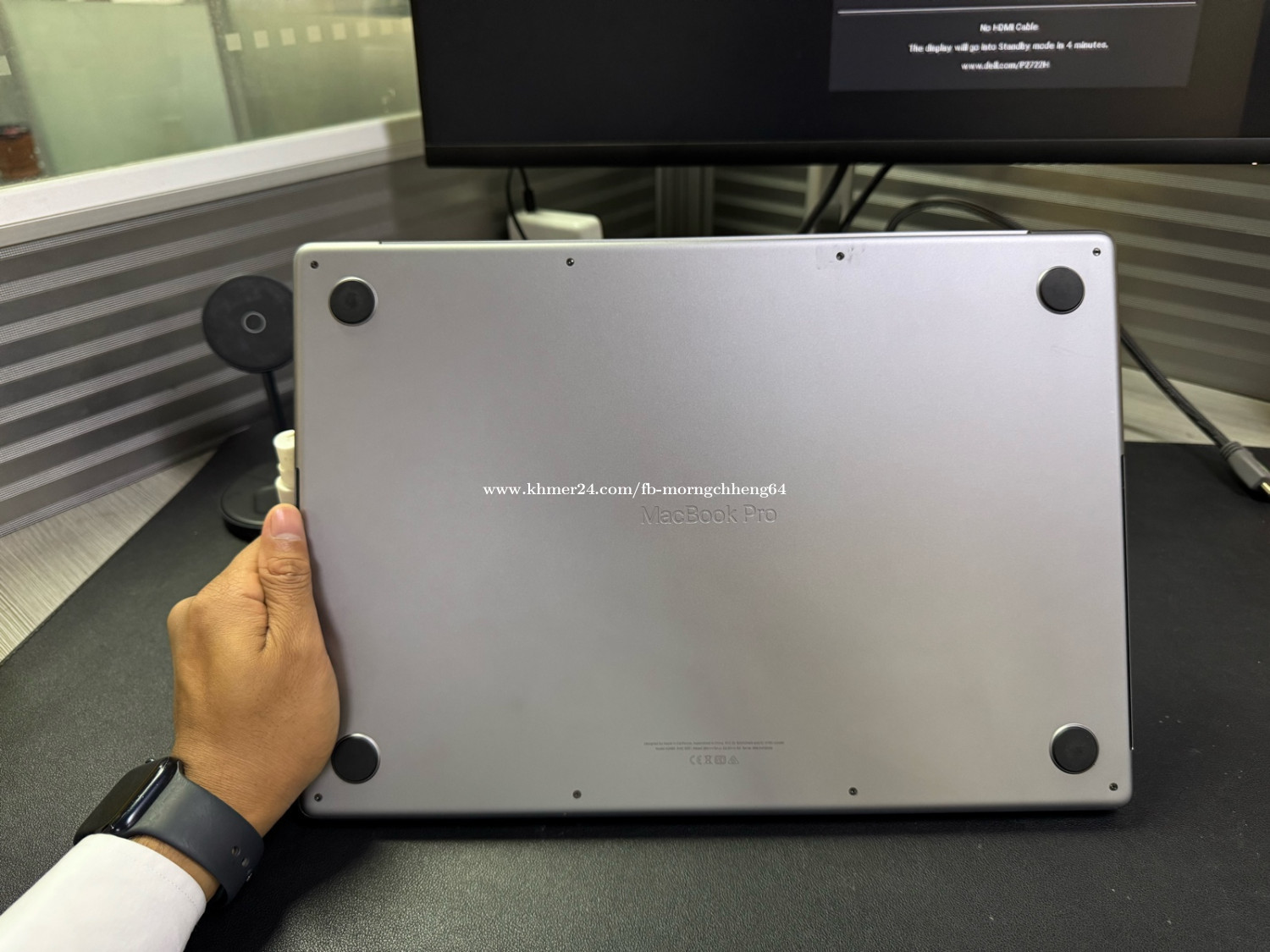 MacBookPro 元気 16インチ M1Max 64GB 4TB 収納ケース付き