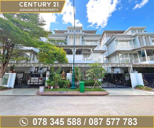 🏠 វីឡាភ្លោះ  (Twin Villa)​ ផ្ទះស្ថិតនៅលើផ្លូវភ្លោះ​ ទល់មុខសួន សម្រាប់ជួល ក្នុងបុរី ប៉េងហួត 598