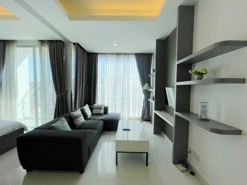 BKK1- Studio Room Condominium for rent