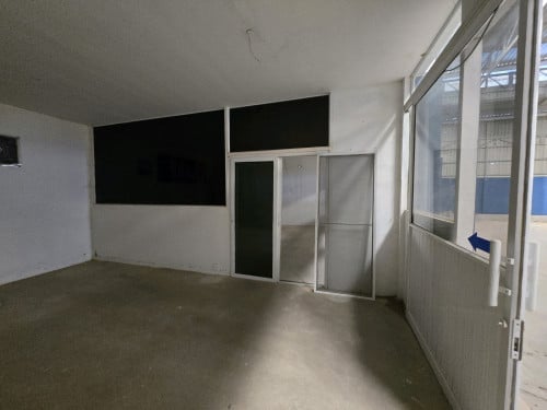Warehouse1800m2 PP Thmei for rent