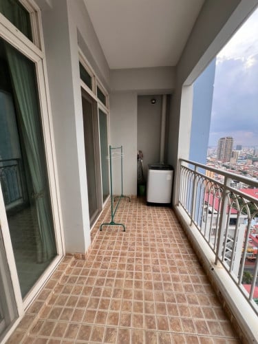 BKK1-DE CASTLE ROYAL FOR RENT