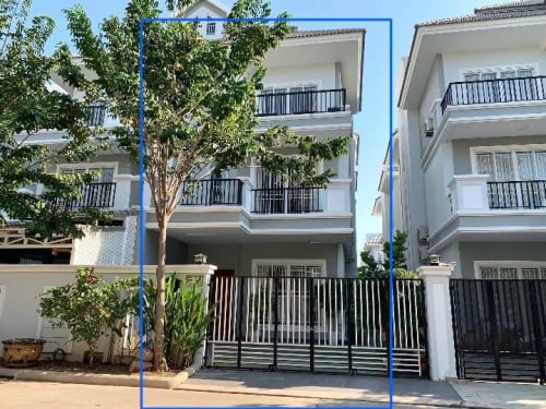 Villa for rent at SenSok near Aeon2 mall