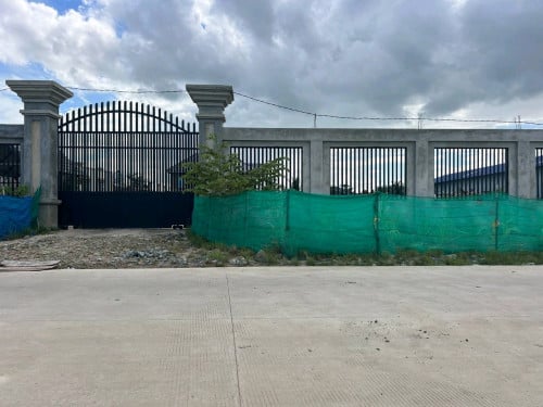 ដីលក់(50x60)នៅជិតវត្តភ្នៀត