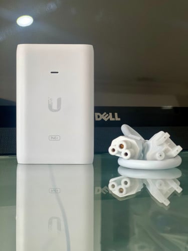 Adapter Ubiquiti U-POE-at 30W-PoE adapter 48V DC @ 0.65A