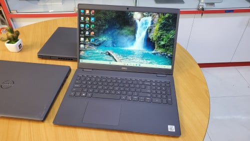 Dell Latitude 3510 / Core i3-10110U / Ram 8G /M.2 128G + HDD 500G / Screen 15.6" នៅស្អាត