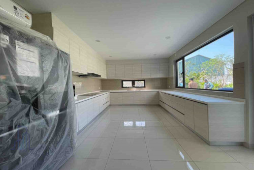 Huge Villa For Rent-5 Bedroom Villa For Rent in Borey Chankiri With Private Pool Is Available Now.