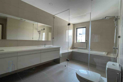 Huge Villa For Rent-5 Bedroom Villa For Rent in Borey Chankiri With Private Pool Is Available Now.