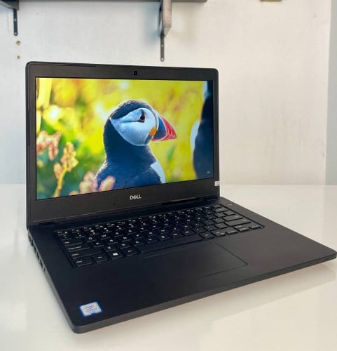 laptop មួយទឹកស្អាត 95% ថ្មី របស់ USA ​E3480