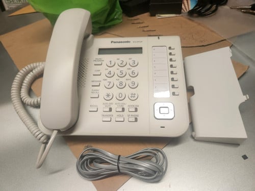 Main phone PANASONIC DT521 telephone