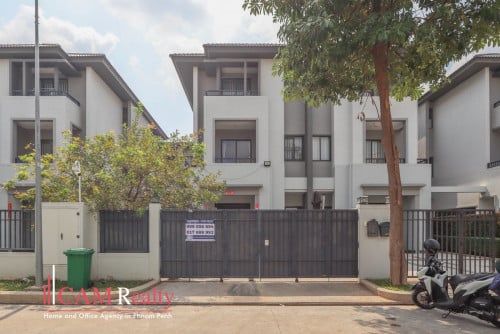 Twin Villa for Rent -  ធ្វីនវីឡាសម្រាប់ជួល