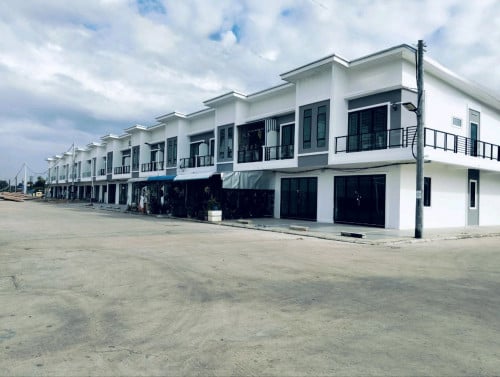 ផ្ទះលក់ប្រញាប់លុយ