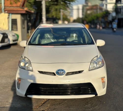 Toyota Prius 2012 Option 2 ឡានកាលី