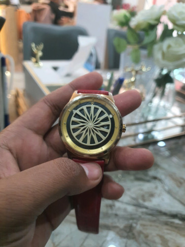 នាឡិកាដៃ VARMAN BAME3 MAN GOLD
