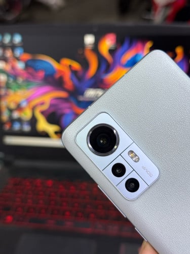 Xiaomi MII 12 12/256G SIM2 LCD 120Hz SD 8Gen1