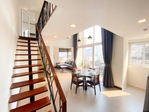 Duplex 2 Beds for rent Near Russian Market