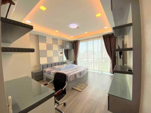 Modern Two Bedroom for rent at Olympia City