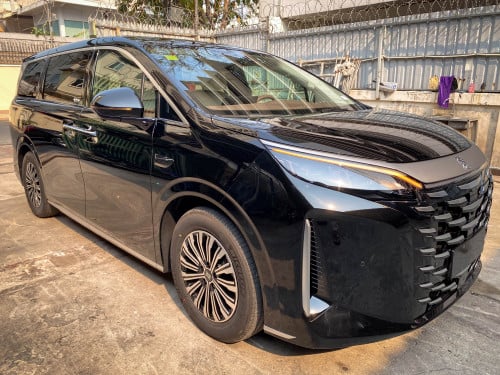 BYD XIA 2025 ឡានចិនទំនើបបែបគុណភាព ទើបចូលស្តុកក្តៅៗ