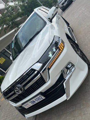 陆地巡洋舰 Land Cruiser 2011年 up 2021年 자동차 렌탈