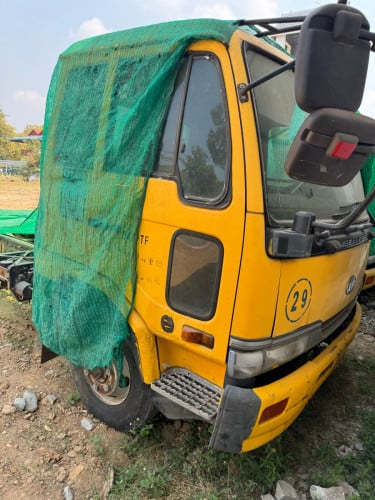 Nissan UD 5T