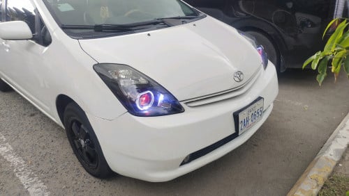 Pruis for rent 05 （车租）